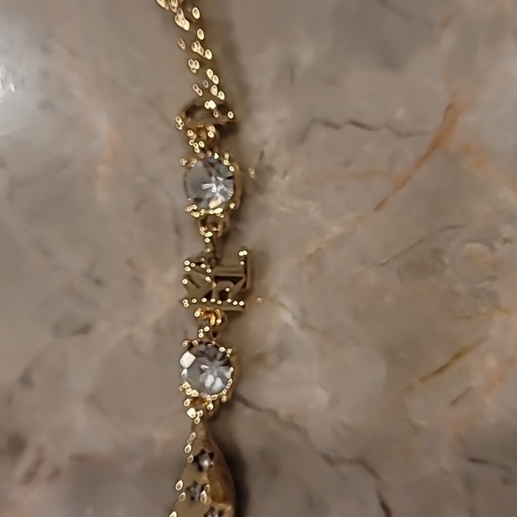 NEW KARL LAGERFELD NECKLACE - Picture 4 of 8